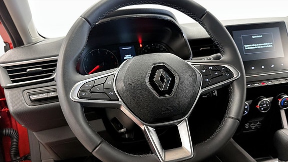 Renault Clio 12 of 20