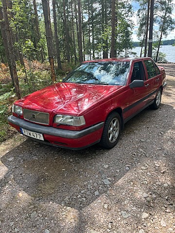 Volvo 850 2 of 7