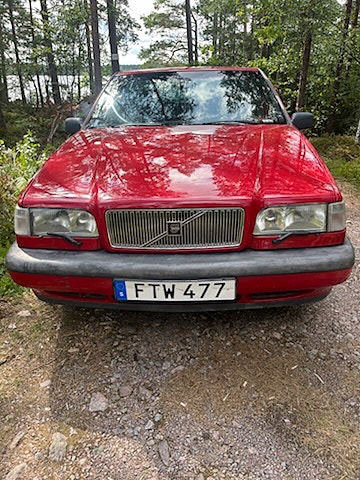 Volvo 850 3 of 7