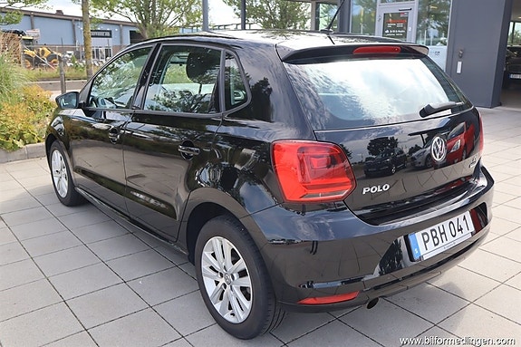 Volkswagen Polo 10 of 18