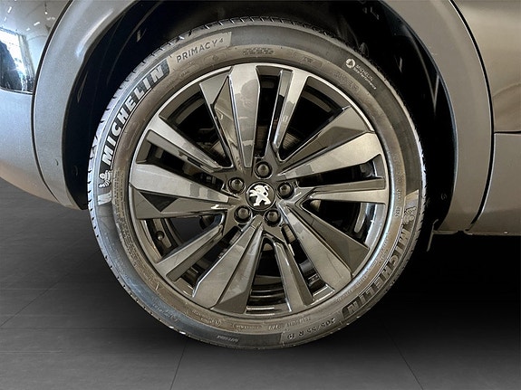 Peugeot 3008 16 of 17