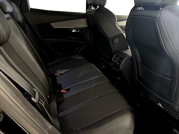 Peugeot 3008 14 of 17