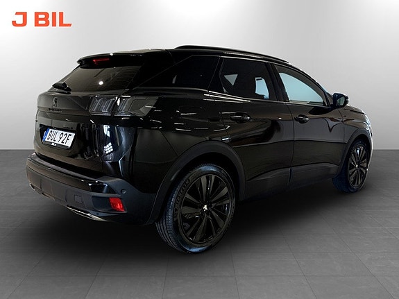 Peugeot 3008 3 of 17