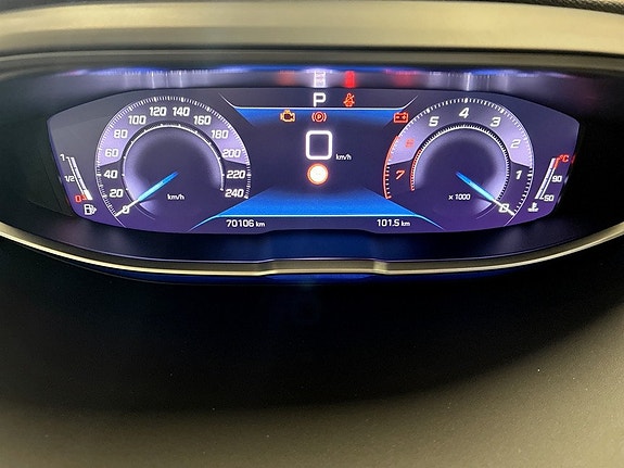 Peugeot 3008 8 of 17