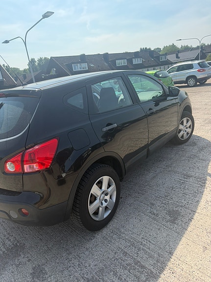 Nissan Qashqai 3 of 4