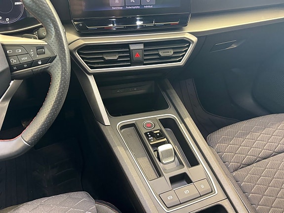 Seat Leon 12 of 24