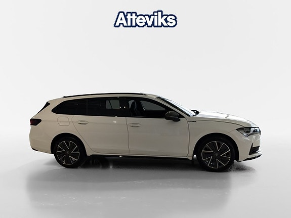 Skoda Superb 2 of 15