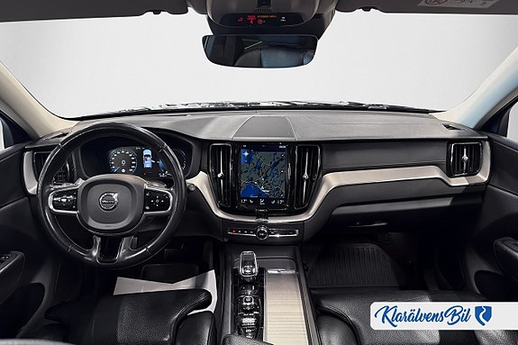 Volvo XC60 10 of 22