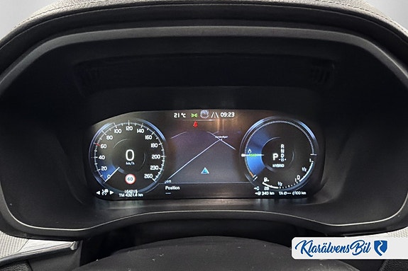 Volvo XC60 16 of 22