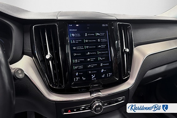 Volvo XC60 15 of 22