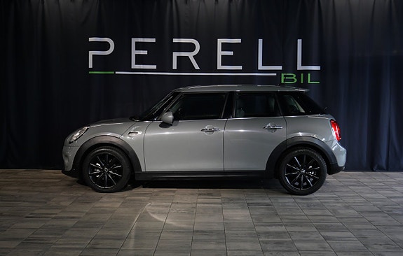 MINI Cooper 2 of 17