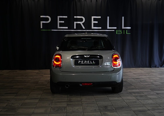 MINI Cooper 4 of 17