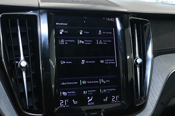 Volvo XC60 23 of 25