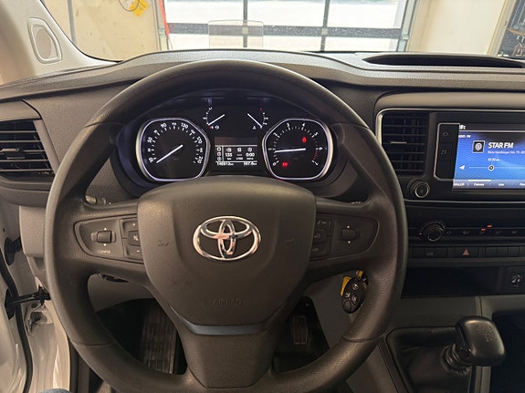 Toyota Proace 18 of 23