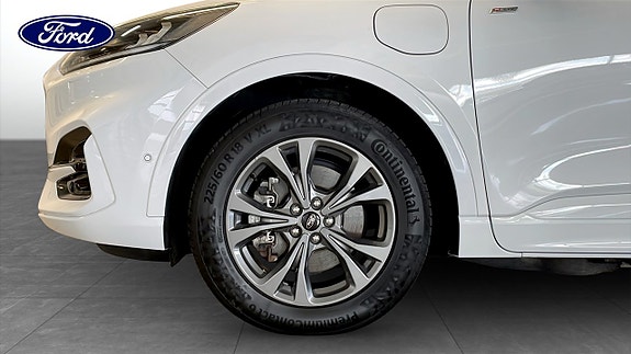 Ford Kuga 9 of 11