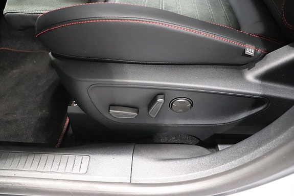 Ford Kuga 10 of 20