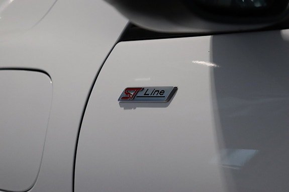 Ford Kuga 4 of 20