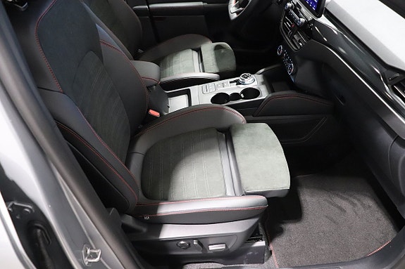 Ford Kuga 20 of 20