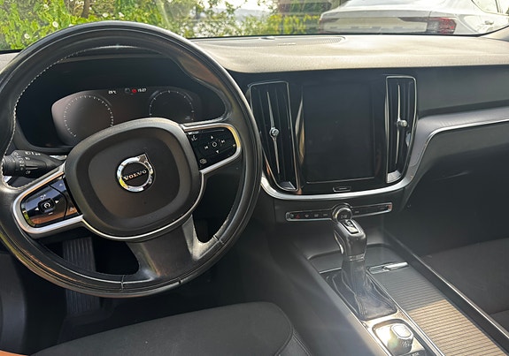Volvo V60 5 of 6
