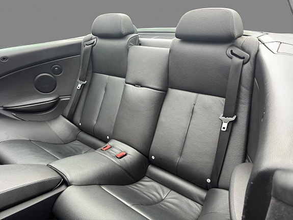 BMW 650i 16 of 19