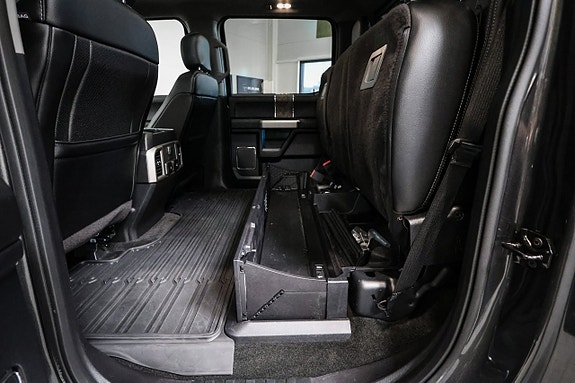 Ford F-250 30 of 30