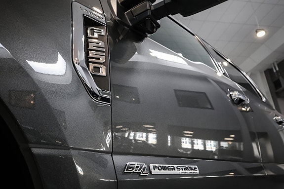 Ford F-250 17 of 30