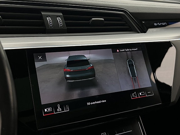 Audi e-tron 25 of 30