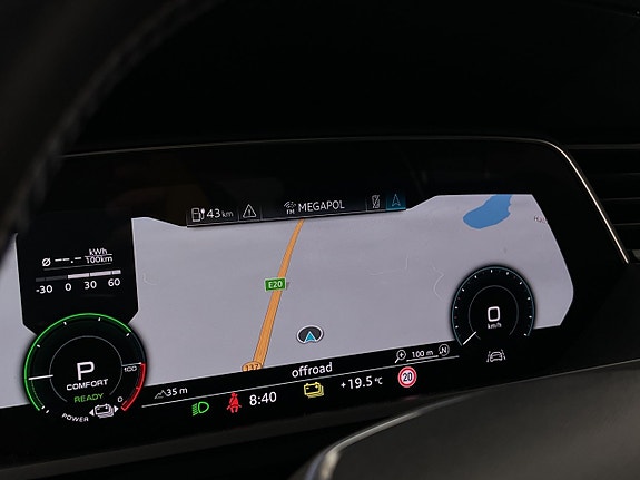 Audi e-tron 23 of 30