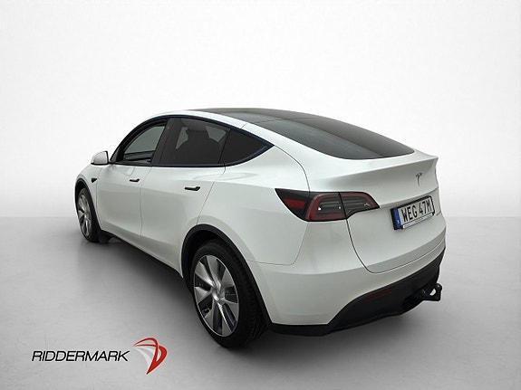 Tesla Model Y 6 of 30