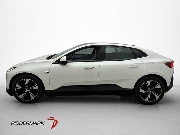 Polestar 4 5 of 30