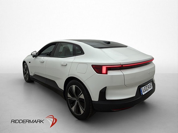 Polestar 4 6 of 30