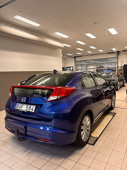 Honda Civic 4 of 10