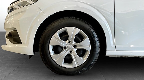 Dacia Sandero 9 of 12