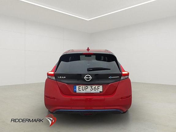 Nissan Leaf 8 of 30