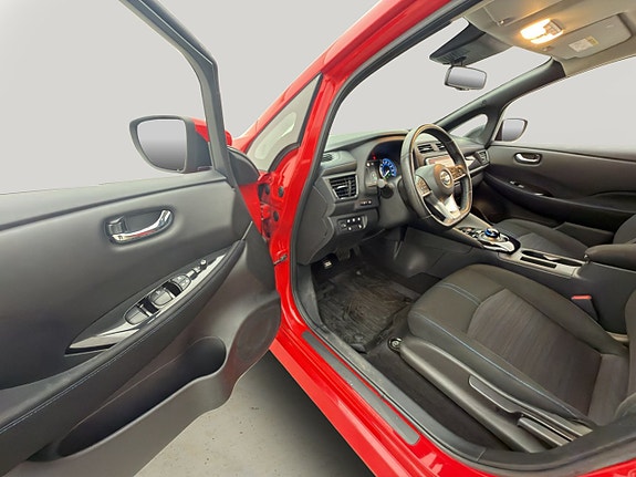 Nissan Leaf 12 of 30