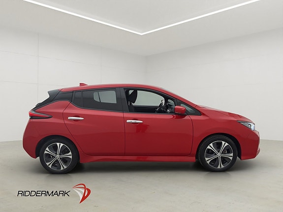 Nissan Leaf 10 of 30