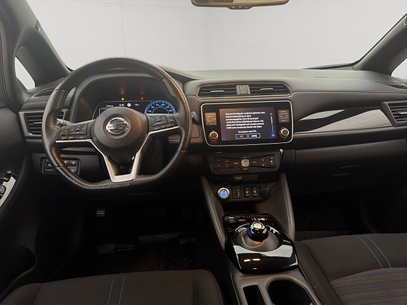 Nissan Leaf 14 of 30