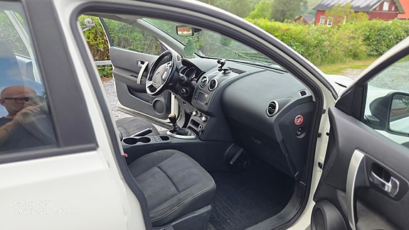 Nissan Qashqai 4 of 8
