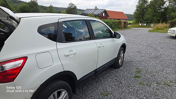 Nissan Qashqai 2 of 8