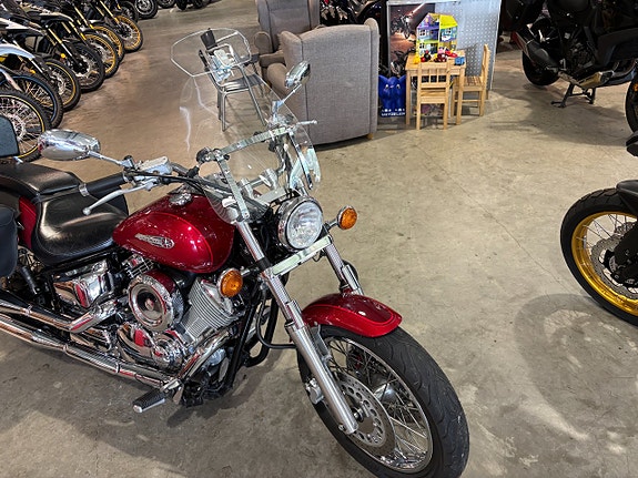 Yamaha XVS1100A Dragstar 7 of 12
