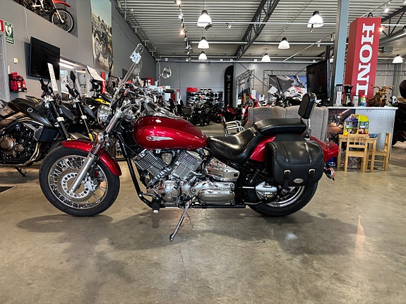 Yamaha XVS1100A Dragstar 5 of 12