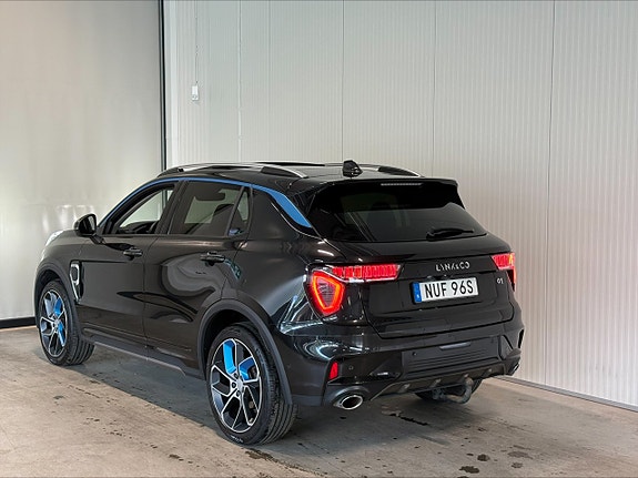 Lynk & Co 01 9 of 24