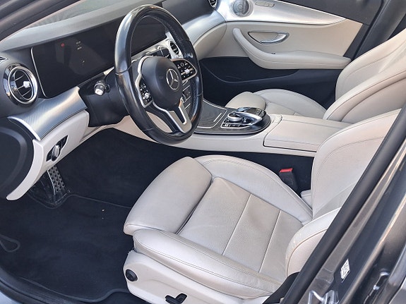 Mercedes-Benz E300 de 9 of 19
