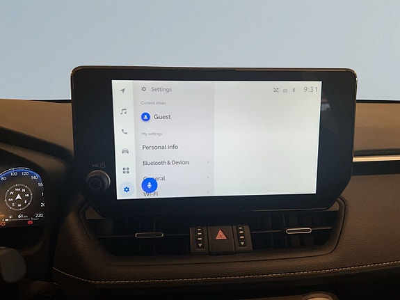 Toyota RAV4 14 of 23