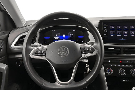 Volkswagen T-Roc 12 of 20