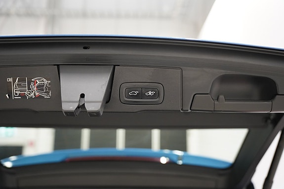 Volvo XC60 26 of 26