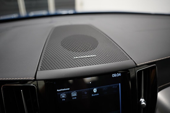 Volvo XC60 14 of 26