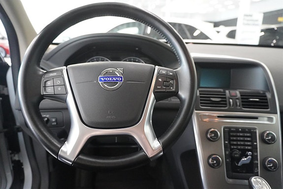 Volvo XC60 10 of 10