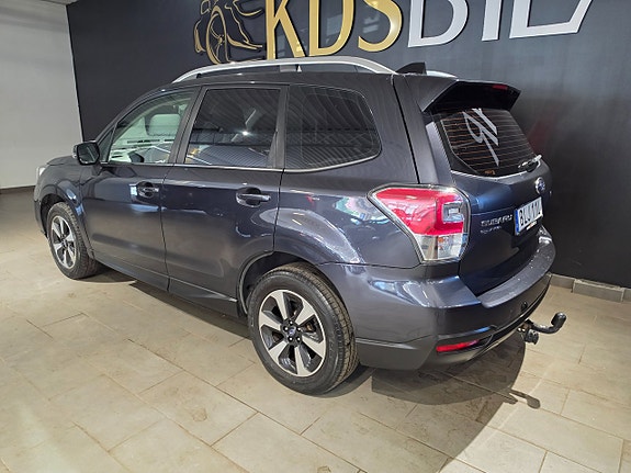 Subaru Forester 3 of 13