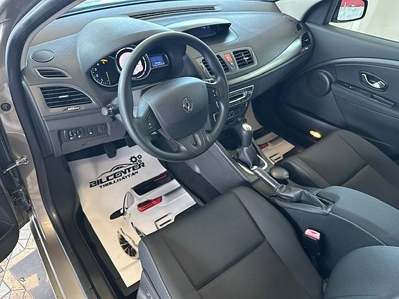 Renault Megane 8 of 11